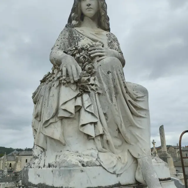 Passeurs de patrimoine - Le Cimetière Saint-Georges et le mur des fusillés
