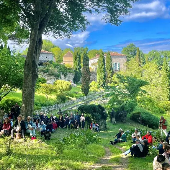 3 - Concert dans les jardins de Sardy