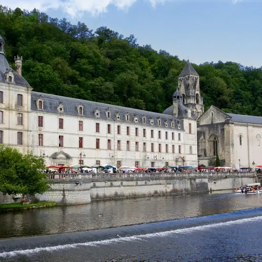 Abbatiale Saint-Pierre de Brantôme_1