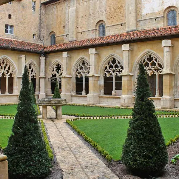 Cloître de l'abbaye de Cadouin