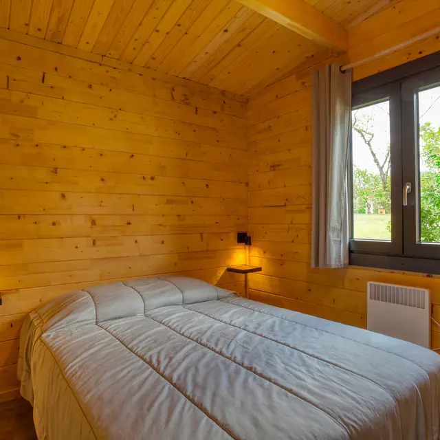 Chambre 1 chalet Montignac