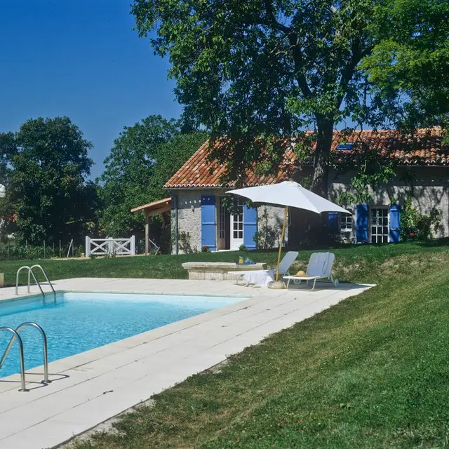 Chez Jouan Lusignac piscine