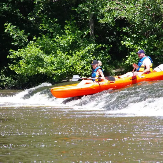 Clupeau-loisirs-canoe