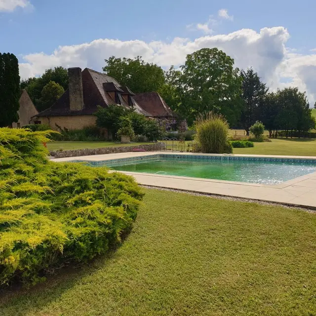 Domaine de Leygue - Edward Tower