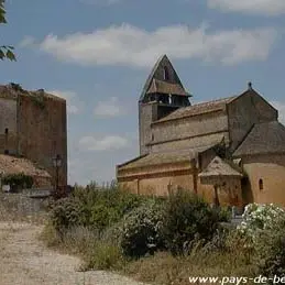 Église Sainte Croix de Beaumont