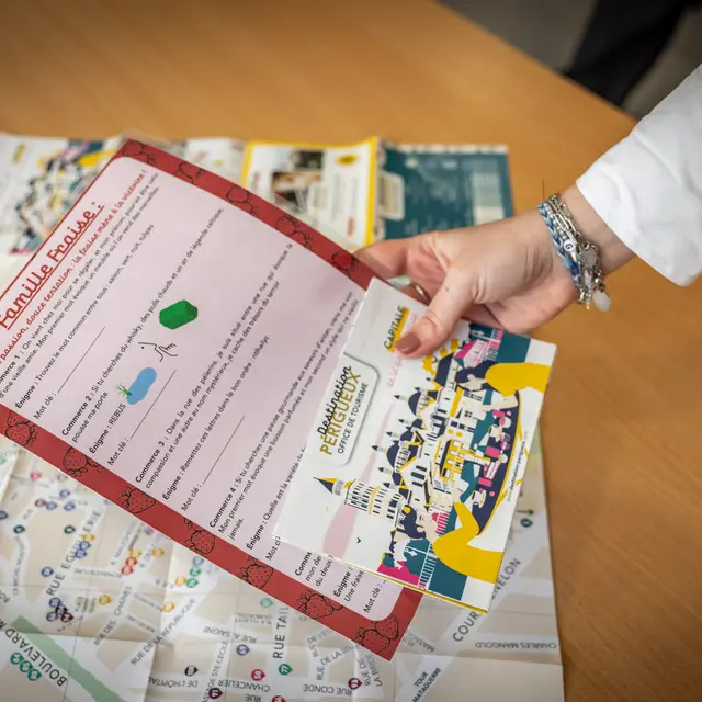 CDT 24 / Destination Périgueux - Jeu du trône gourmand