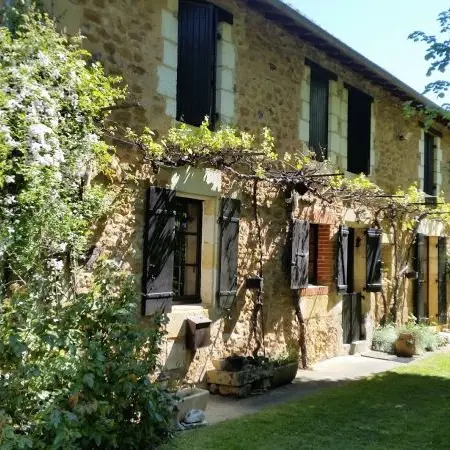 Facade1
