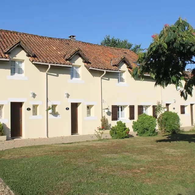 Front view redimensionnée