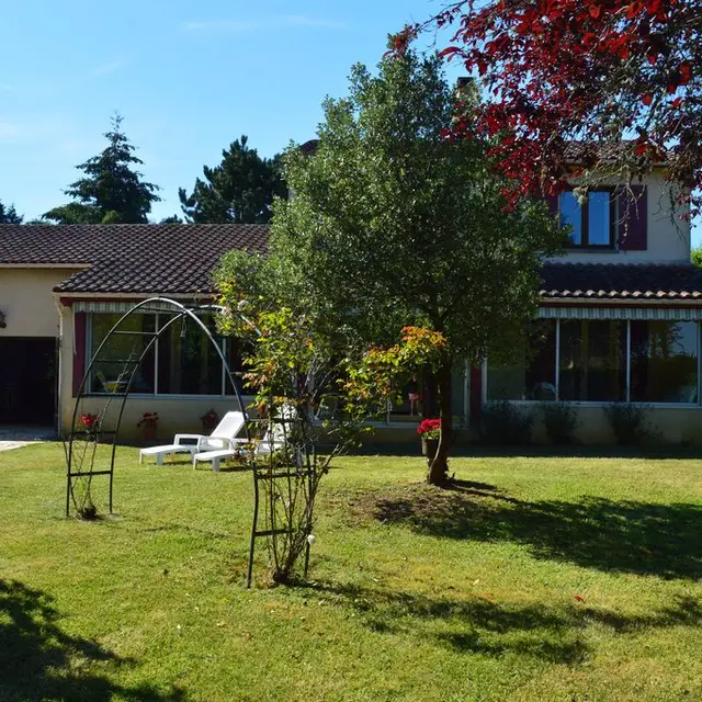 Gîte maison avec piscine