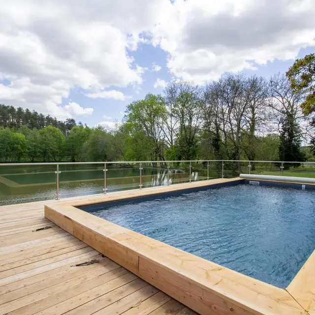 Gîte les Tilleuls piscine