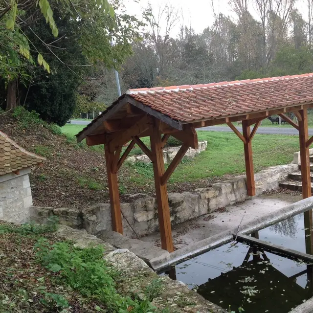 LAVOIR CHENAUD