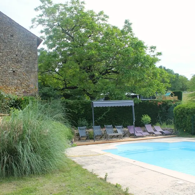 LES TERRASSES DE FONDAUMIER - grand gite avec piscine privée et chauffée (38)
