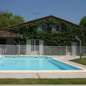 La Grange des Bastides