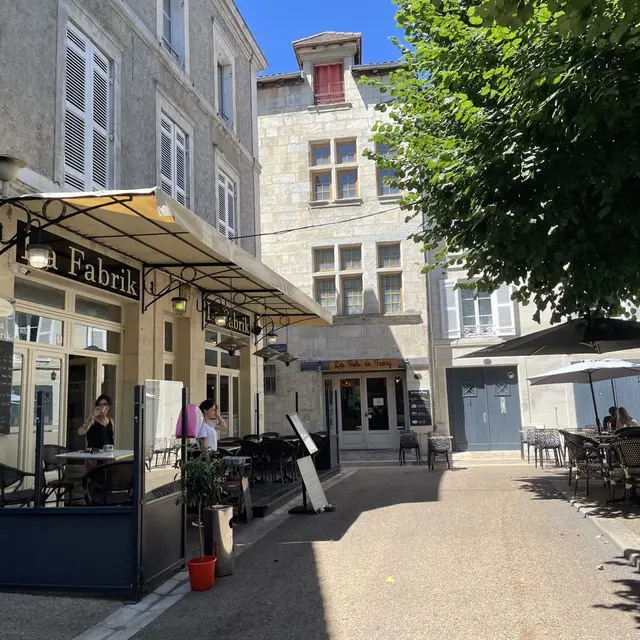 Lafabrik_072023_LL