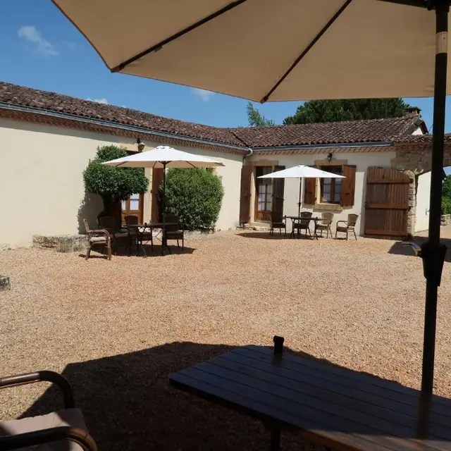 Le Chêne La Cour