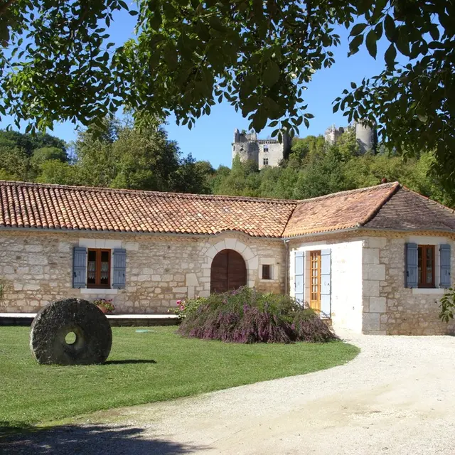 Le Moulin