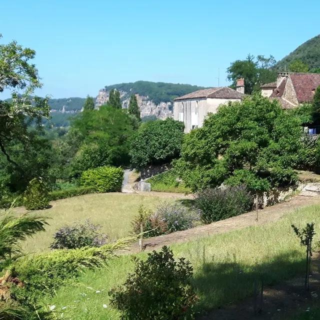 Location-maison-La-Roque-Gageac-2