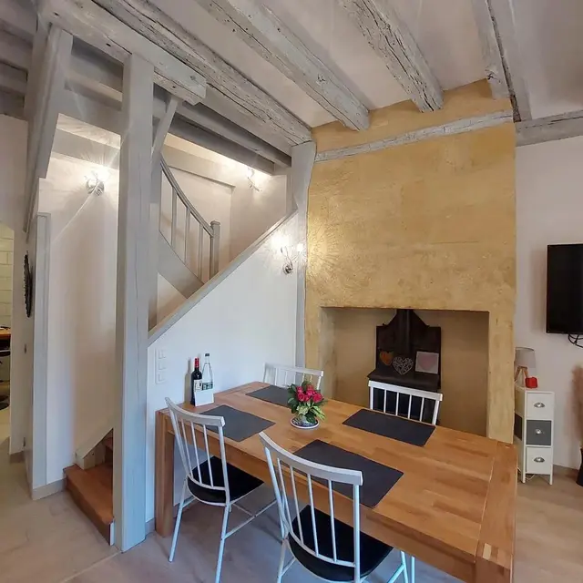 MAISON DE LA VIEILLE POSTE A SARLAT (12)