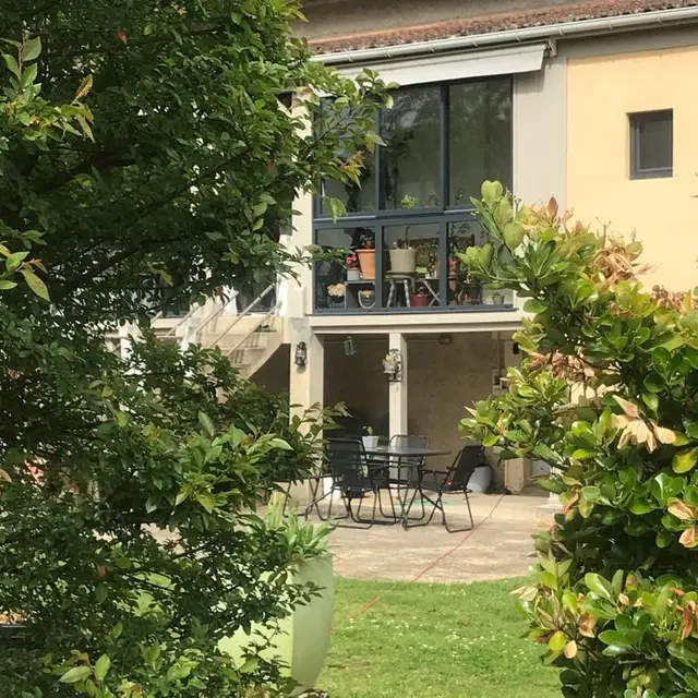 Maison côté jardin