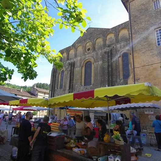 Marche_Cadouin_-__Joffrey_Revoy_Office_de_Tourisme_des_Bastides_06_