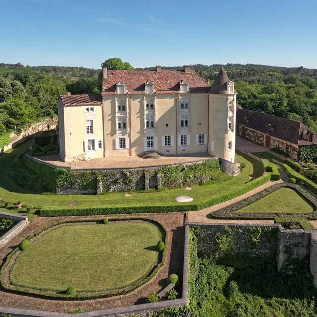 Montréal-photo-aérienne-2019-2-1024x768-Mairie Issac