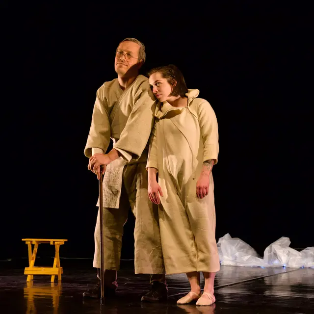 QUAND LES FEUILLES TOMBENT