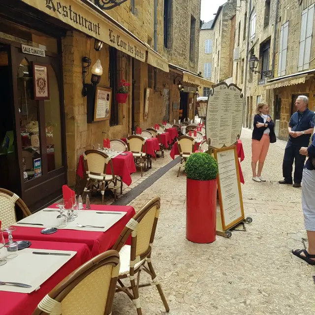 Cour des Poètes