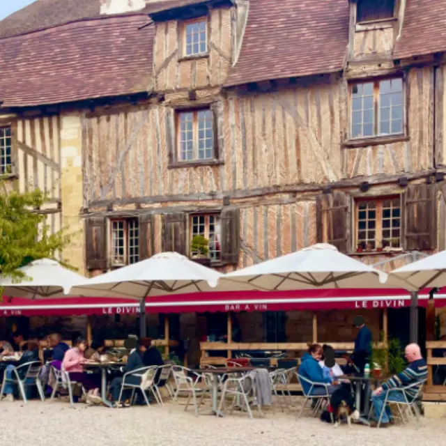 RESTAURANT BERGERAC LE DIVIN