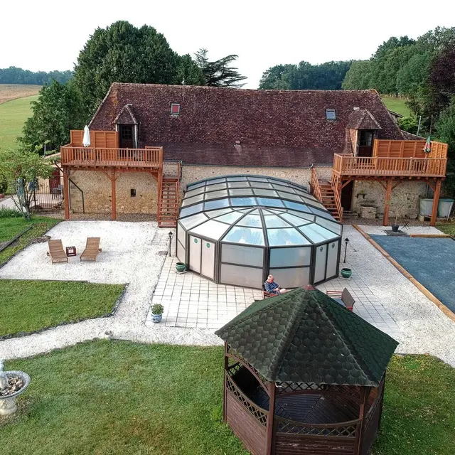 Studio à l'étage