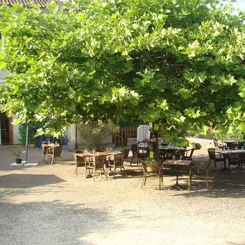 Terrasse auberge du château