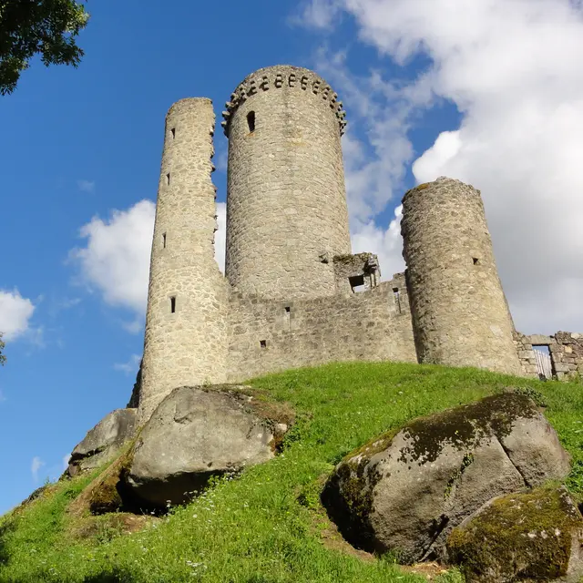 Tour de Piégut