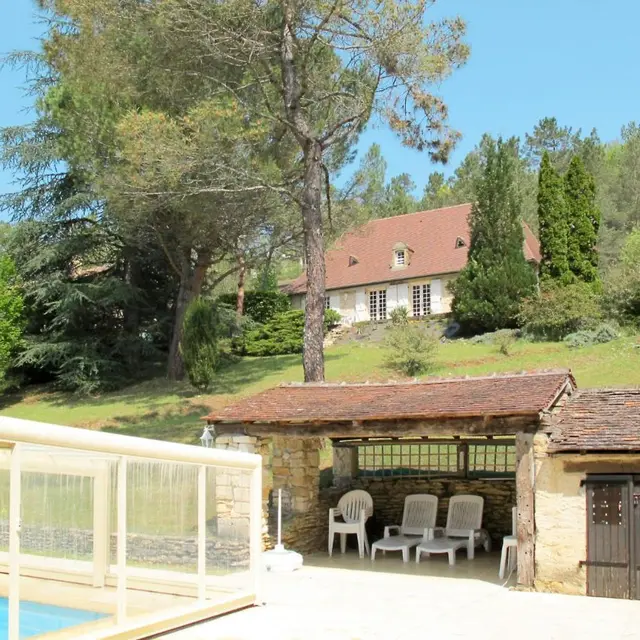 VILLA LOU CLAOU-PISCINE JARDIN