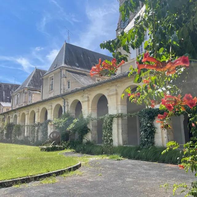 Vauclaire-cloitre