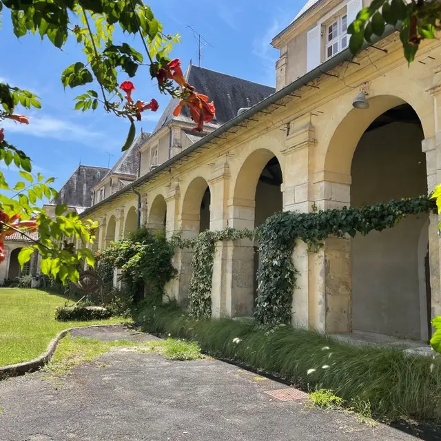 Vauclaire-cloitre