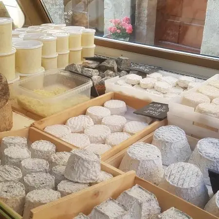 Vitrine marché Excideuil