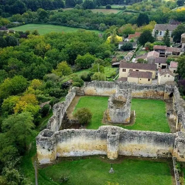 chateau de Molières