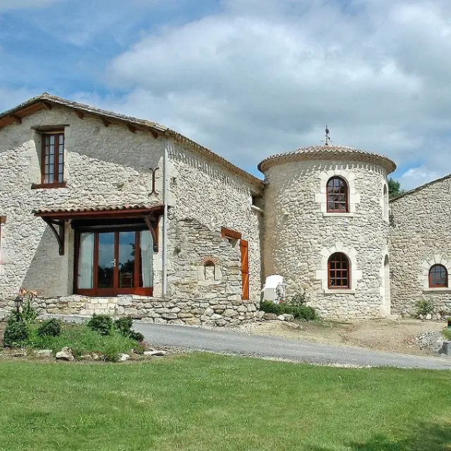 ch-hôtes-Buisson-st-geraud-de-corps-bandeau