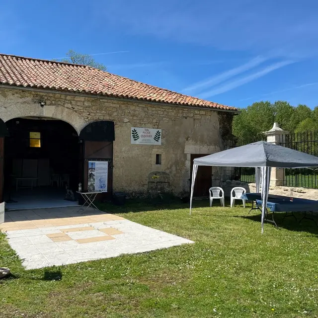 chateaux en fête 24 à Beaurecueil-4