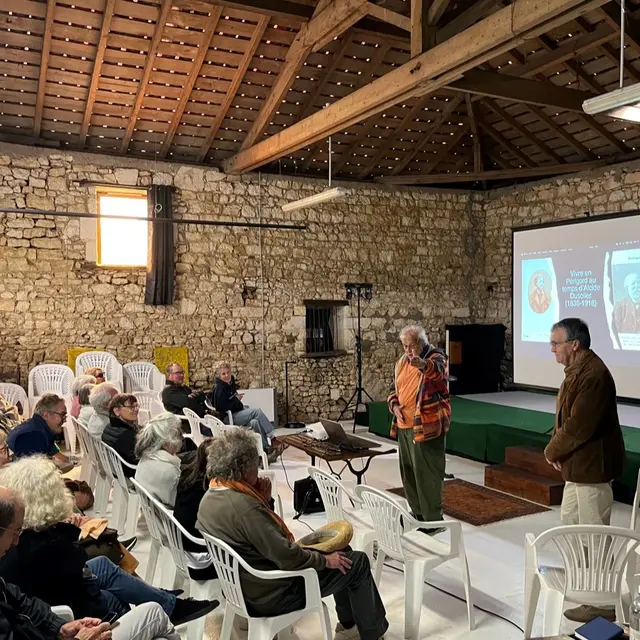 chateaux en fête 24 à Beaurecueil-5