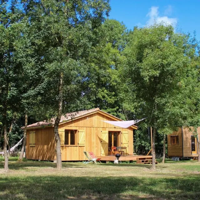 chalet_tiny
