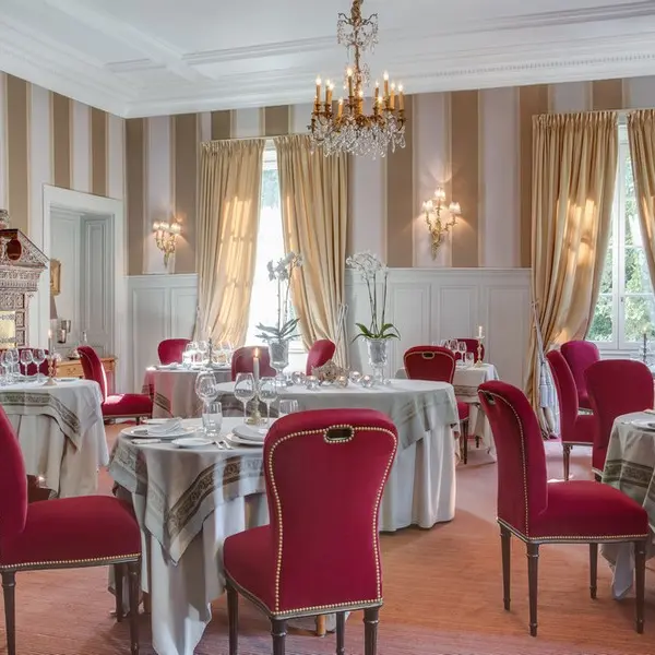 convivialite-chateau-de-lalande-hotel-restaurant-perigord