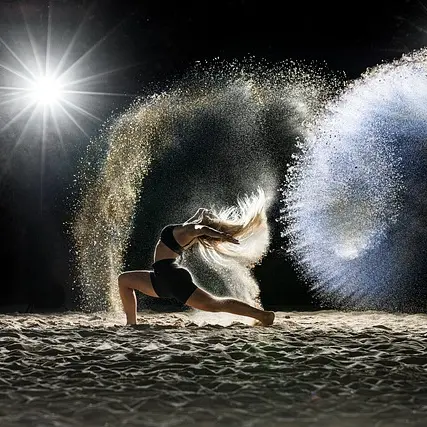 dancer-5576002_640