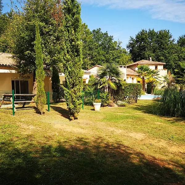 exterieur-les-mesanges©le-mas-des-geais
