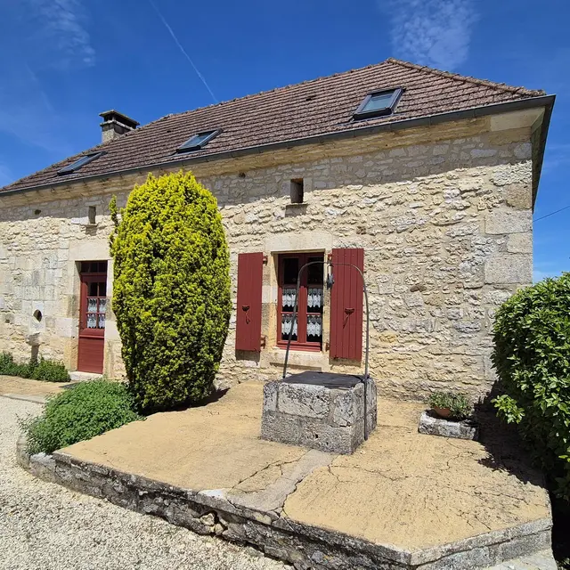 La Périgourdine sur la colline proche de Sarlat_1