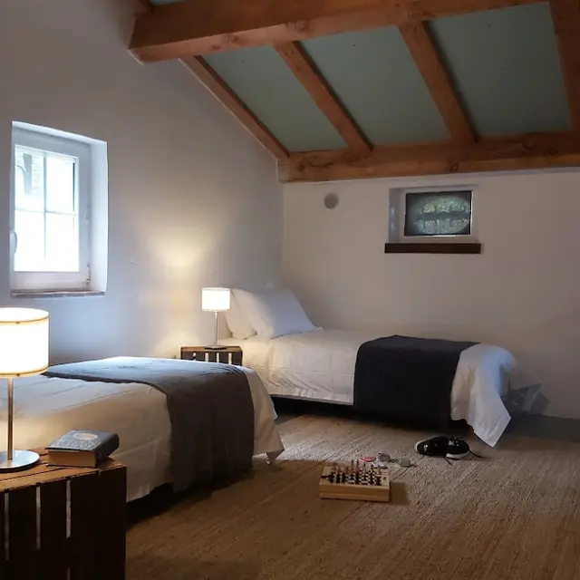 jurmilhac_pigeonnier_chambre