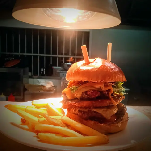 le_gaulois_burger_eymet_001