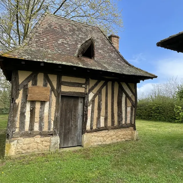 maison doubleaude