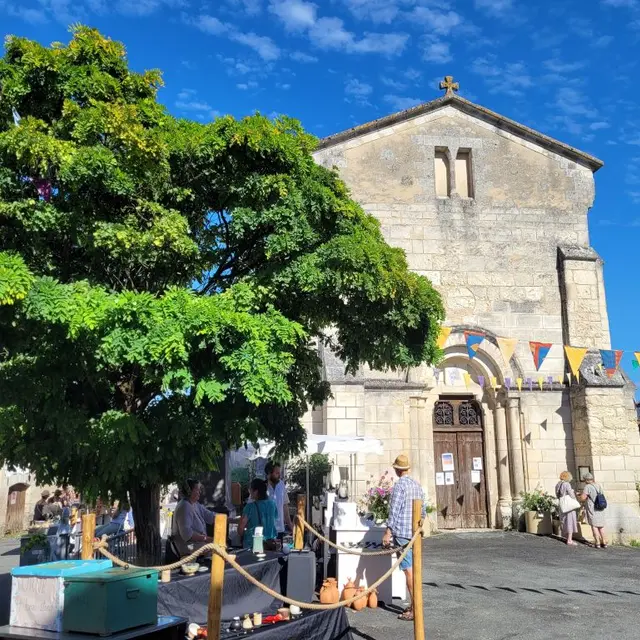 marché-des-potiers-beauronne