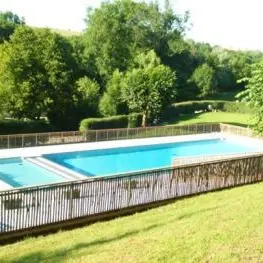 piscine-d-azerat-13323-468-0