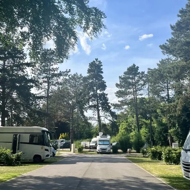 Aire de camping-cars